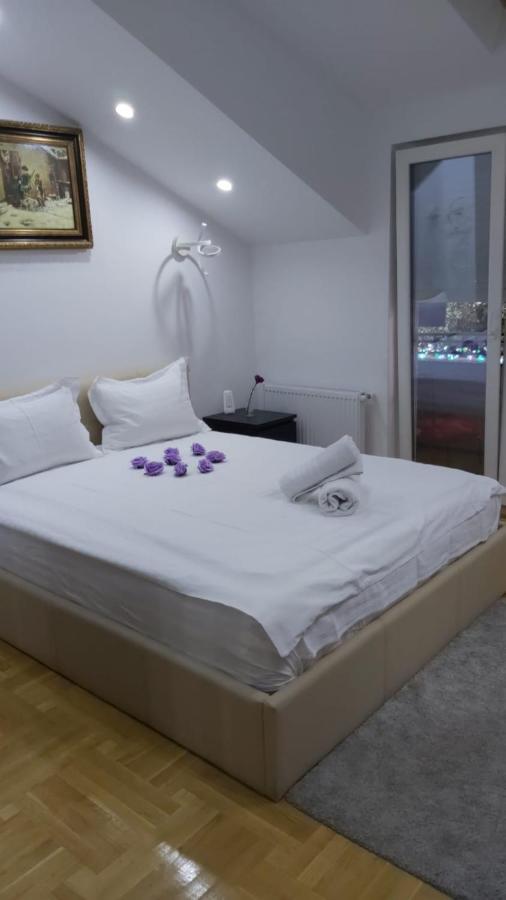 Apartament Mega Mall Monza Super Bucureşti