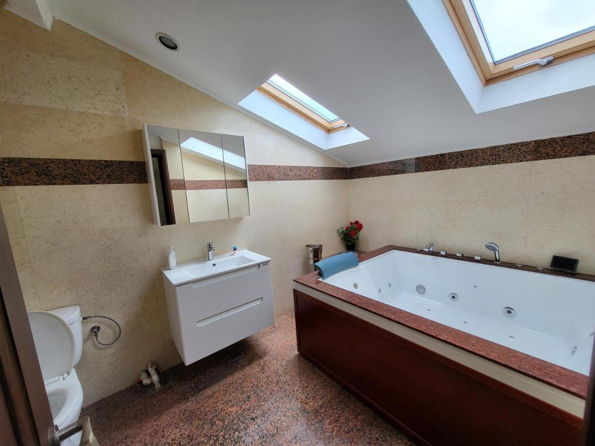 Mega Mall Monza Super Apartament Bucureşti